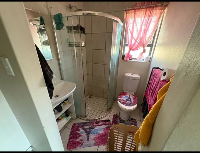 3 BEDROOM APARTMENT FOR SALE IN KENLEAF